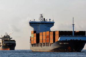 România decongestionează fluxul navelor cu cereale pe Dunăre