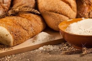 Scădere a prețurilor la grâu pe fondul exporturilor slabe și al fermității dolarului