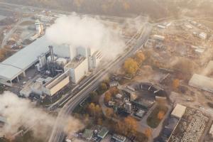 Combinatul Azomureș trimite în șomaj tehnic 600 de angajați