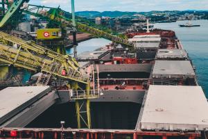 Rusia redeschide ruta de export prin Marea Azov. Câtă presiune poate pune pe prețul grâului?